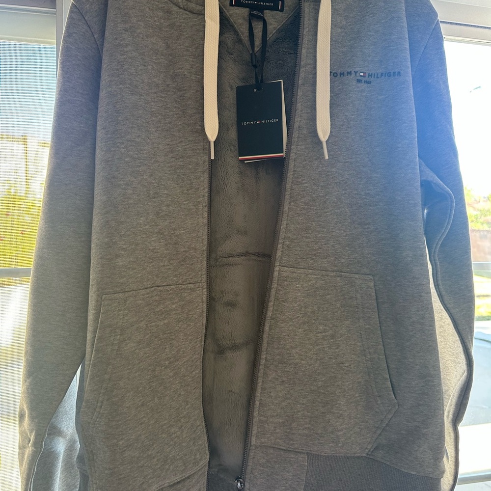 Tommy Hilfiger Light Heather Gray Zip Up Sweater